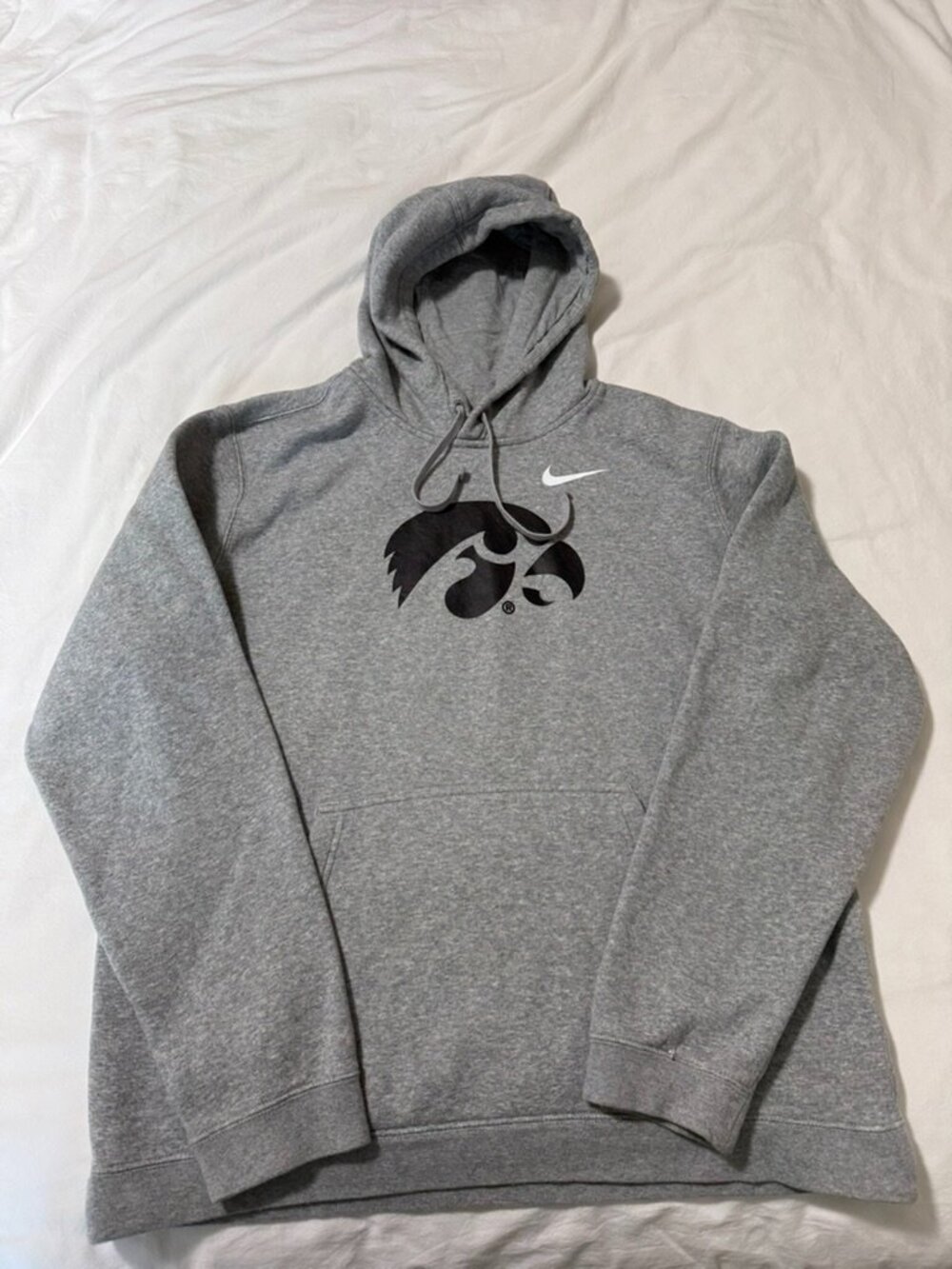 Nike Iowa Hawkeyes Gray Hoodie Men’s Large